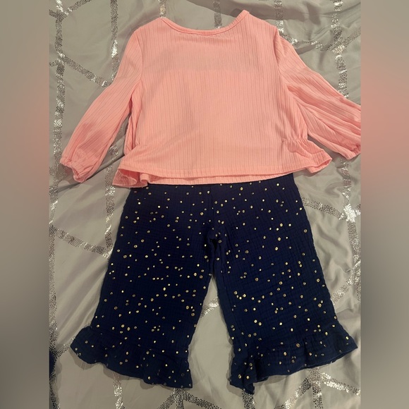 Blueberi Boulevard size 3t. Never worn. Comes with matching headband. - Picture 3 of 3